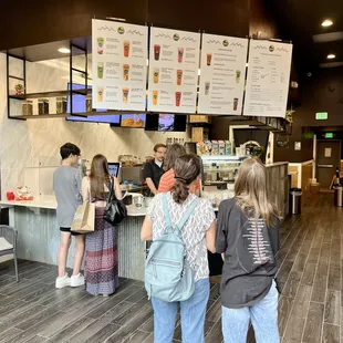 ramen and noodles, interior