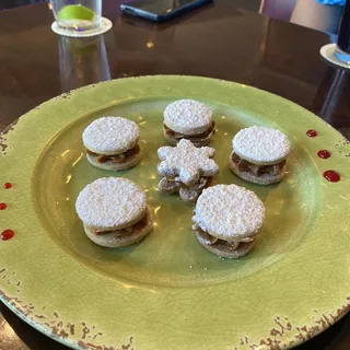 Alfajores Box of 6