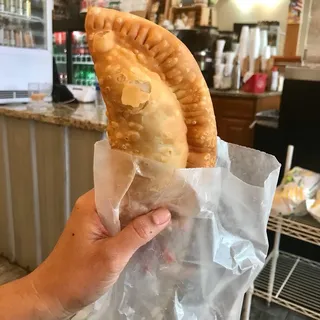 Pastelillo de Queso y Guayaba