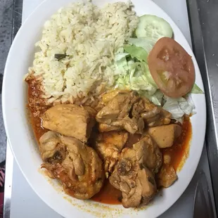 Pollo guisado