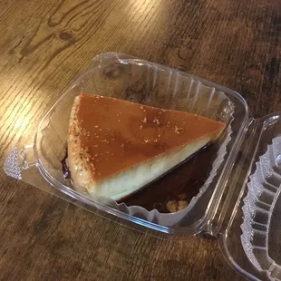 Quesillo ( venezuelan flan)