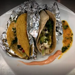two tacos on a plate