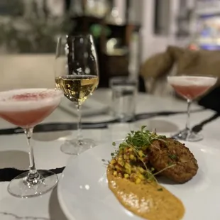 Clover Club cocktail and jackfruit crab cake