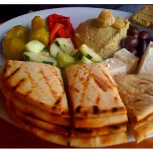 Hummus Plate