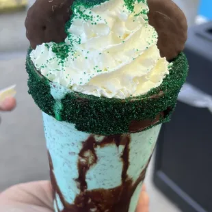 food, dessert, cupcakes