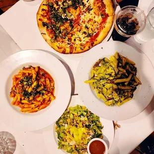 Margherita Pizza  Pesto Pasta Plain pasta  Penne Pamodoro pasta