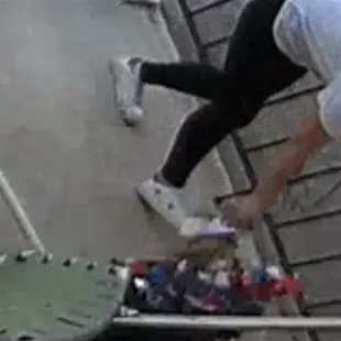 People just putting my food on the ground and not ringing bell. My food is ice cold