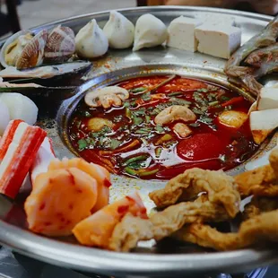 Spicy Thai seafood hot pot