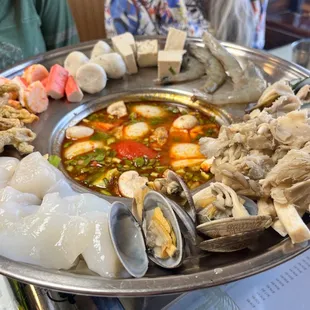 Seafood hot pot
