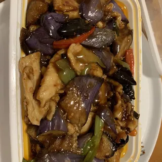 Chicken with Eggplant in Garlic Sauce