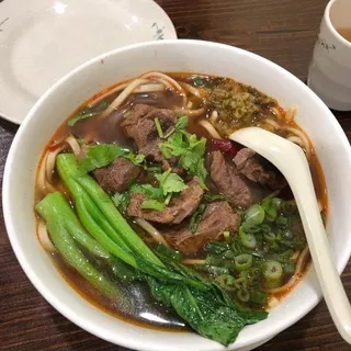 Spicy Beef Ramen Noodle Soup