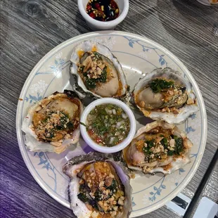 food, oysters and mussels