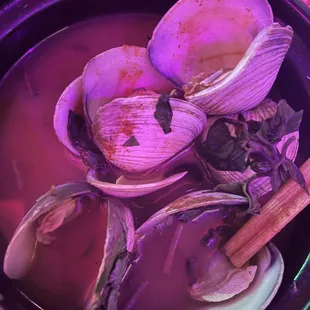 Tom Yum Clams