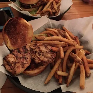 Excellent grilled chicken sandwich and veggie burger plus the best fries in the area.
