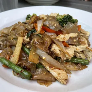 Drunken Noodle