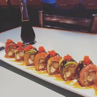Tuna-Avo Roll