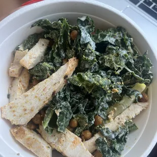Kale Caesar Salad - Large with chicken