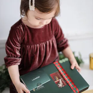 May you enjoy the warmth of family this season! Happy Thanksgiving!  (: @simplykristinka)