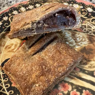 Rhubarb hand pie