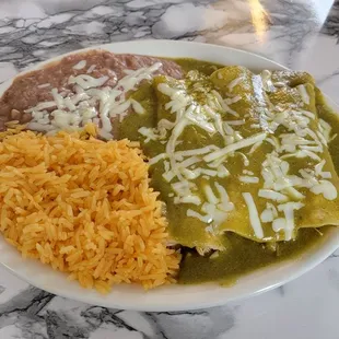 Shredded chicken enchiladas with green sauce