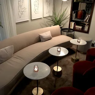 Great seating and overall aesthetic.