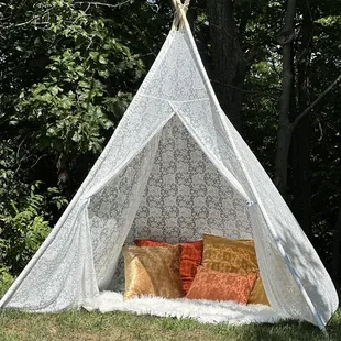 Lace Tee Pee