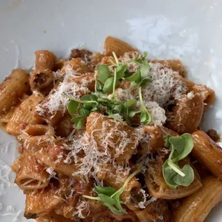 Rigatoni Bolognese