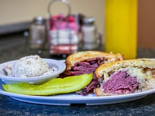 Phil's Deli