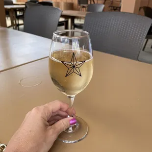 Mia Wine