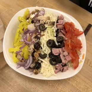 Chef salad. Comes with a dressing packet and saltine crackers