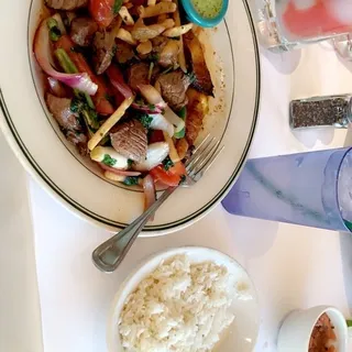 Lomo Saltado