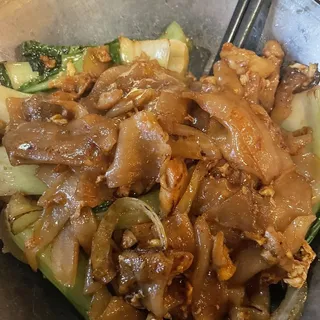 Pad See Ew Lunch Special Combo