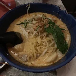 Ultimate Curry Laksa Soup