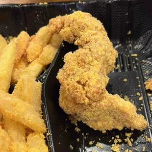 Chicken with some sort of cheese powder