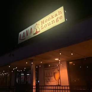 the outside of the restaurant