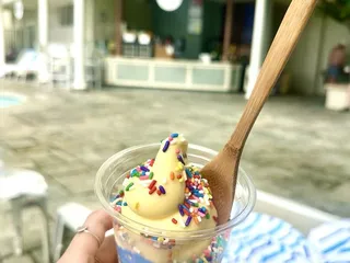 Surfrider Cafe