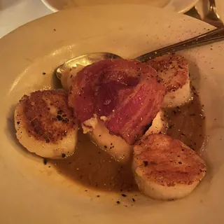 Seared Scallops Agrodolce