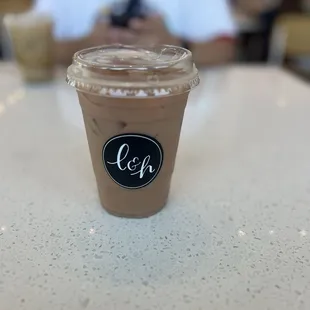 Iced Chai latte with vanilla &amp; oatmilk