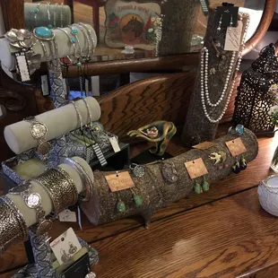 Beautiful jewelry perfect to dress up or accent your wardrobe. Beautiful scarves and accessories  a perfect gift for you!