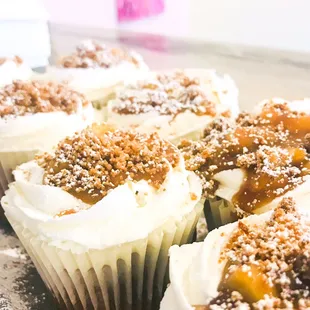 Apple pie cupcake
