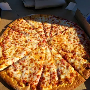 Cheese pizza