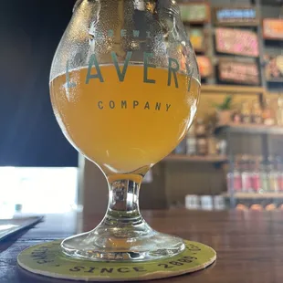 Pineapple island snow cone sour 6.1%
