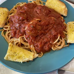 Spaghetti with meatballs