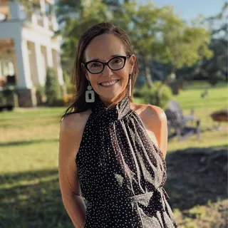 Claire G.