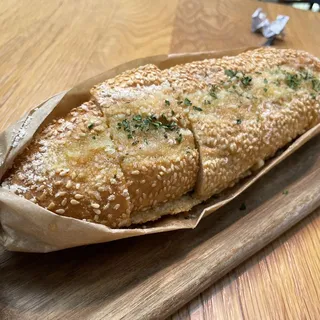Semolina Garlic Bread