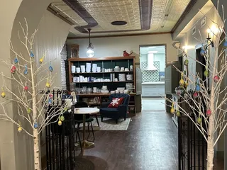 Daphne Mae Cafe