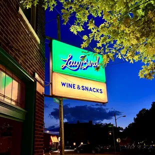 Wine AND snacks? What more could you want?