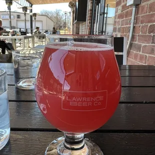Raspberry Berliner Weiss