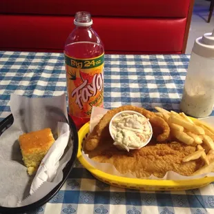 Catfish dinner &amp; Faygo!