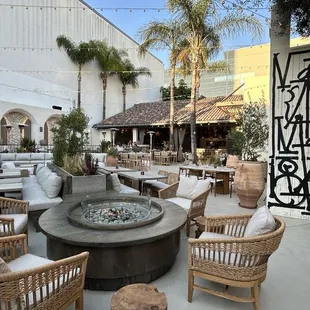 It's a vibe to imbibe.